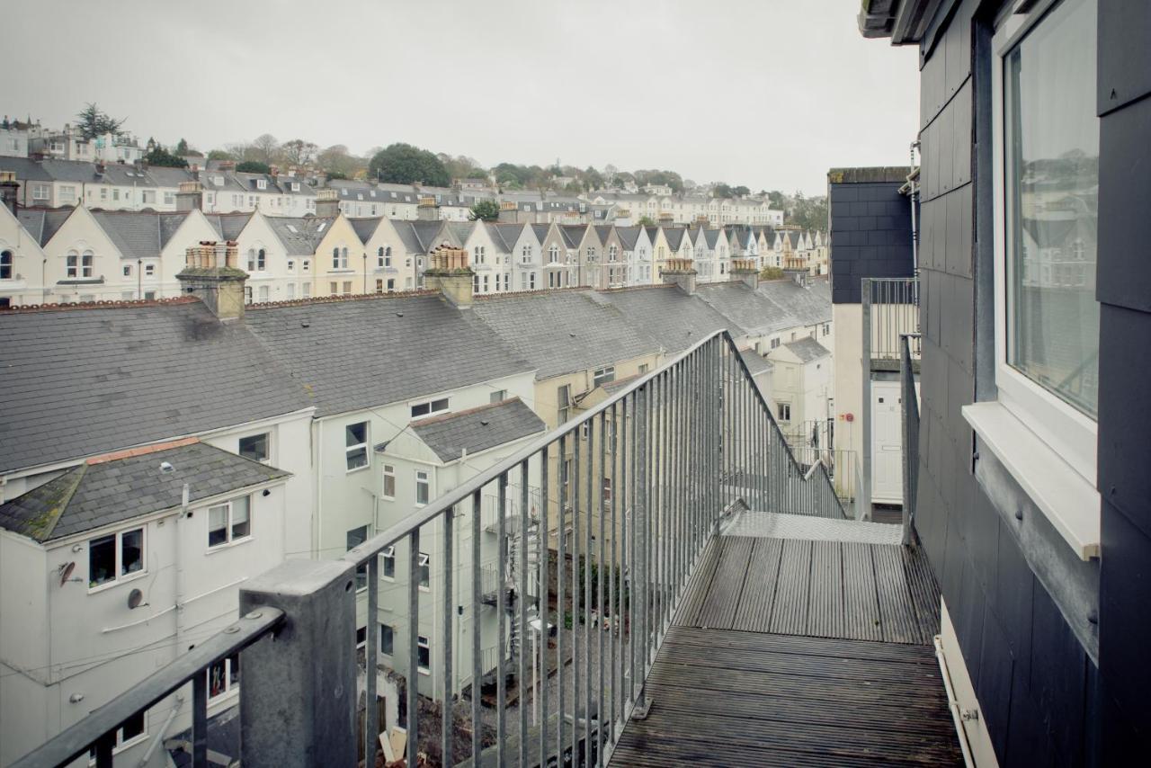 Top View 2 Bedroom Apartments Plymouth Exterior foto